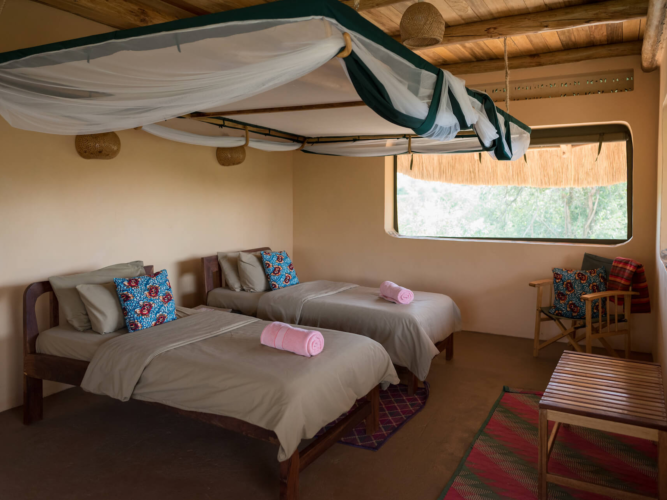 02 MRL thatched cottage