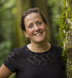 Anne van Yako Africa