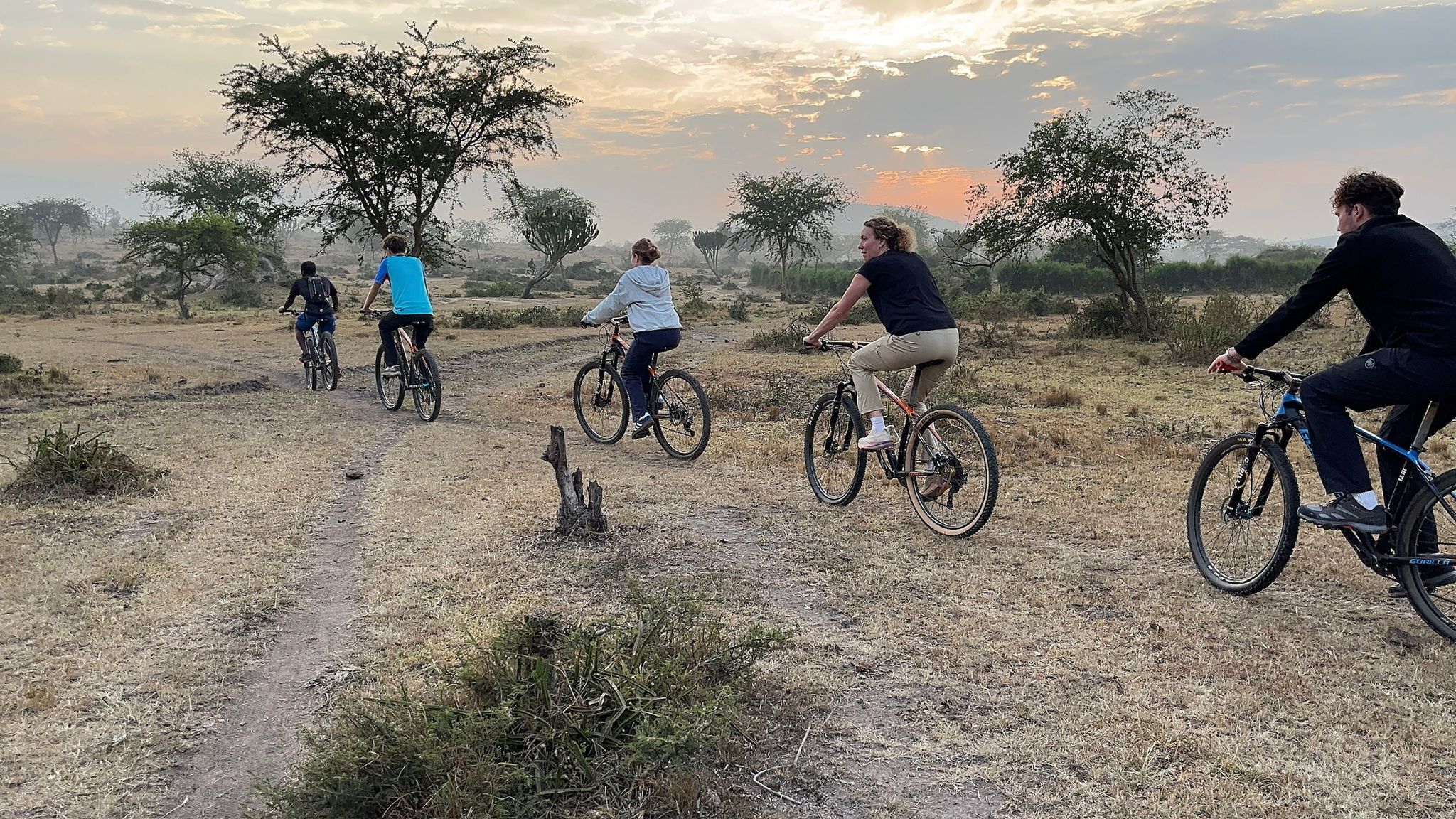 mountainbiken in Oeganda